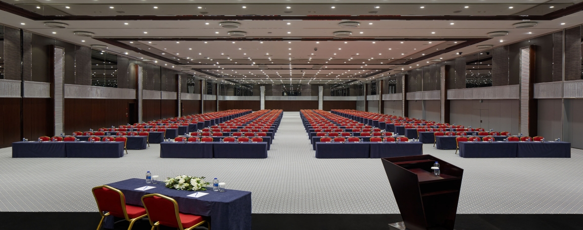 pullman istanbul  hotel and onvention center