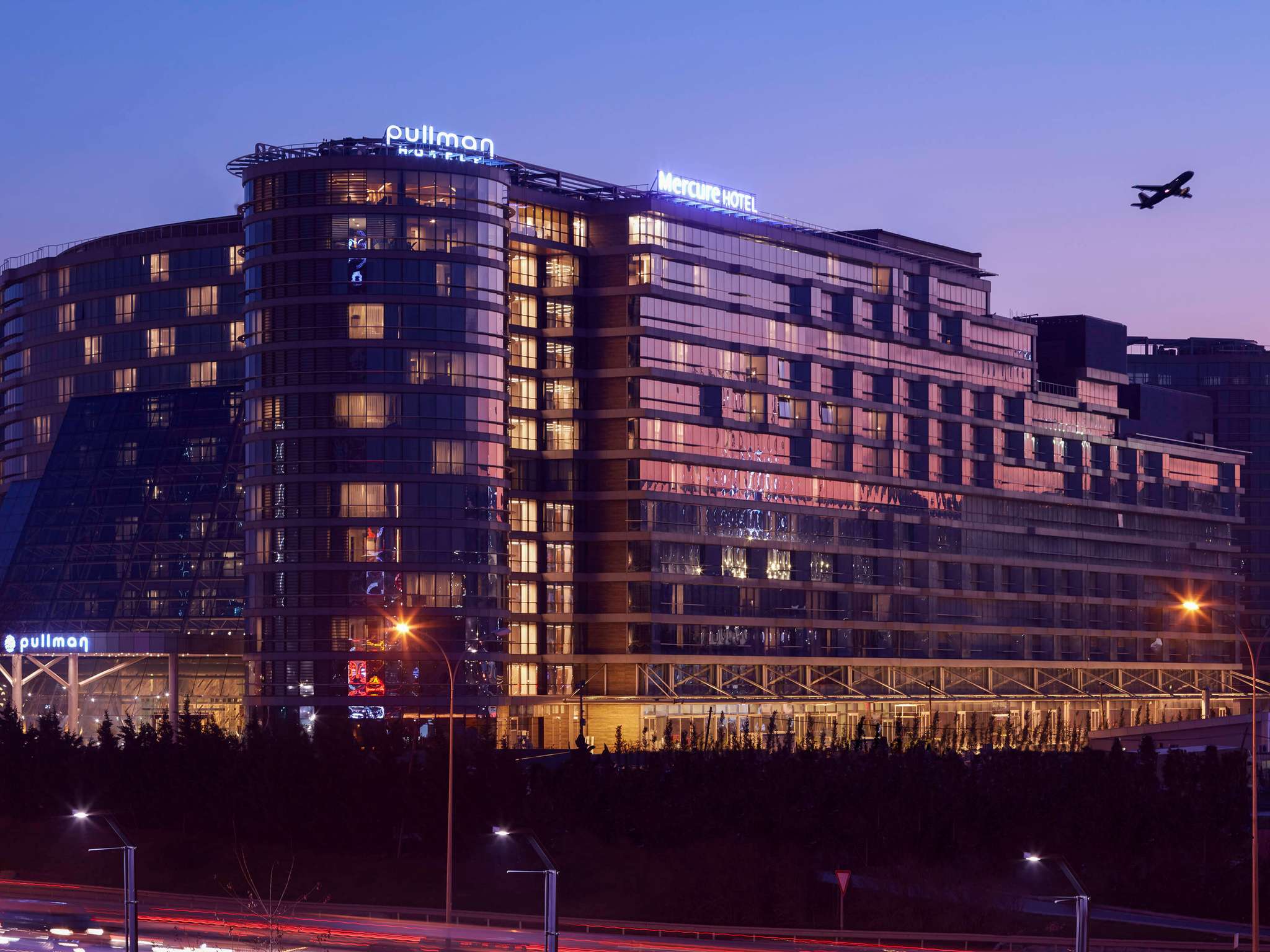 Pullman İstanbul Hotel & Convention Center